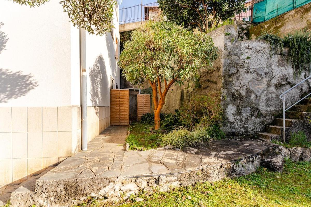 Apartment Sea View With Private Garden *